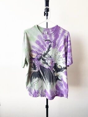 Disney Maleficent Purple & Green Tie-Dye T-Shirt Size Relaxed M